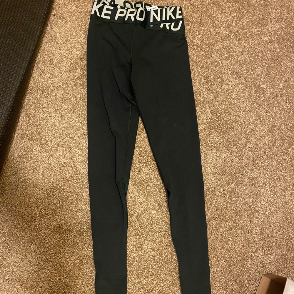 Nike Pro Workout Leggings